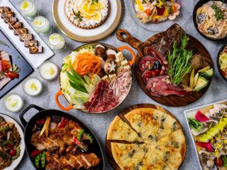 バラエティ豊かな初夏の料理をご堪能ください