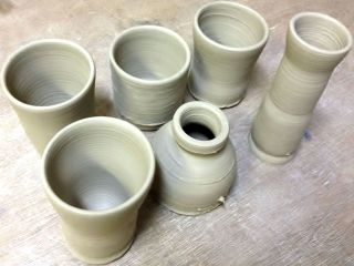 九谷磁器土で作成したろくろ作品です。