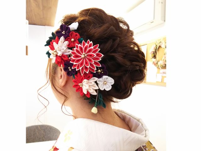 京都 つまみ細工 つまみ細工で作る 花かんざし 髪飾り作り体験 種以上から選べます 7歳 Ok ファミリー 女性同士 カップルにおすすめ 京つまみ細工体験処ゆるり工房凸凹庵 じゃらん遊び体験 京都 つまみ細工 つまみ細工で作る 花かんざし 髪飾り作り体験 種以上から選べます 7歳 Ok ファミリー 女性同士 カップルにおすすめ 京つまみ細工体験処ゆるり工房凸凹庵 じゃらん遊び体験