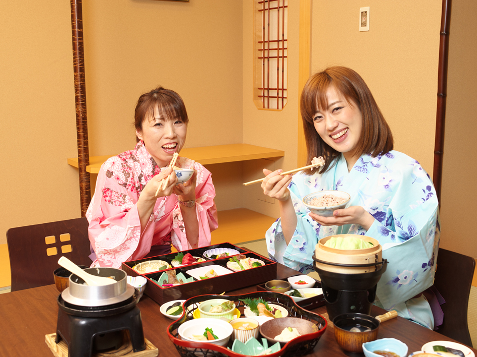 �G�߂̗����ɐ�ہ�