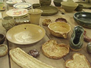 手びねり陶芸なら形も大きさもあなた次第!陶芸をもっと自由に、もっと楽しく♪