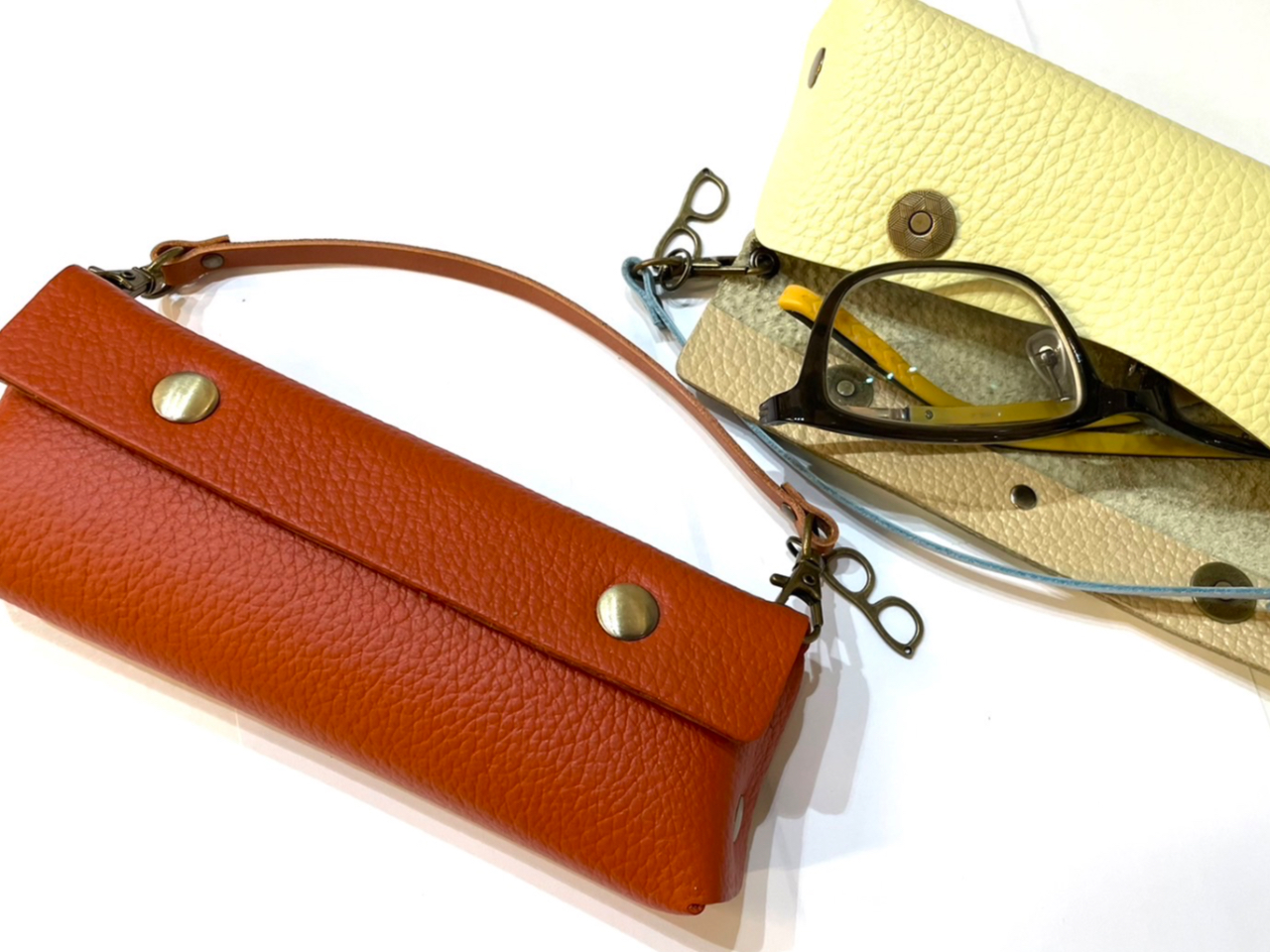 �������肵�����U�[�ł��@�o�b�O�ɂԂ牺���Ă��J���C�C�I�����Y�ɂ₳�����A�}�O�l�b�g�̃{�^���ɕύX���܂����I