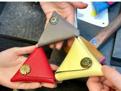 とってもかわいい三角形の小物入れ