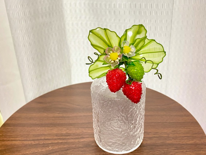 かわいいディップアートのイチゴを作りましょう！/アメリカン