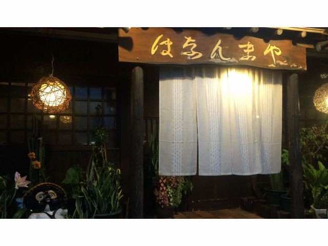 釣った魚は居酒屋さんで調理してもらい食べることができます!予約は釣果等にもよるため基本的にはツアー当日に承っております。(有料・夜のみ・18:30〜入店可)