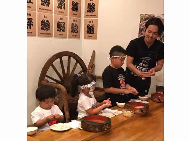 小さなお子様からでもOK♪楽しくお寿司作り★