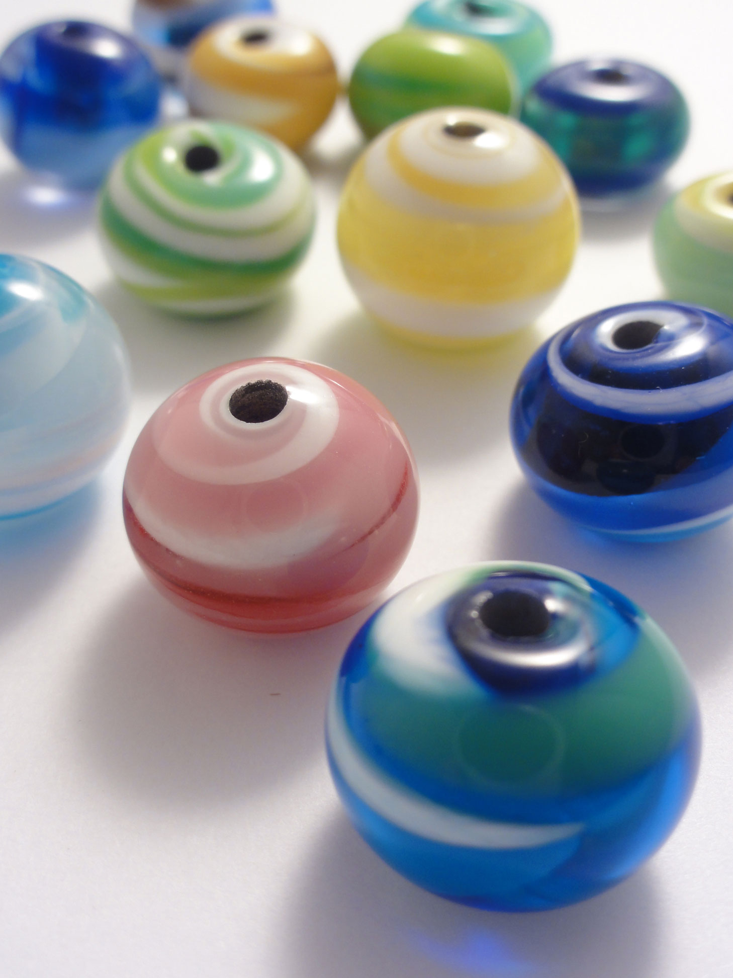 とんぼ玉体験 2個つくれる 駅チカ徒歩4分 ファミリーやカップルに人気 一般社団法人 東京ガラス工芸研究所 じゃらん遊び体験