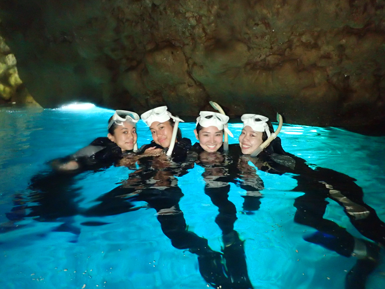 �̓��A�Y��ȏꏊ�ŋL�O�ʐ^�I