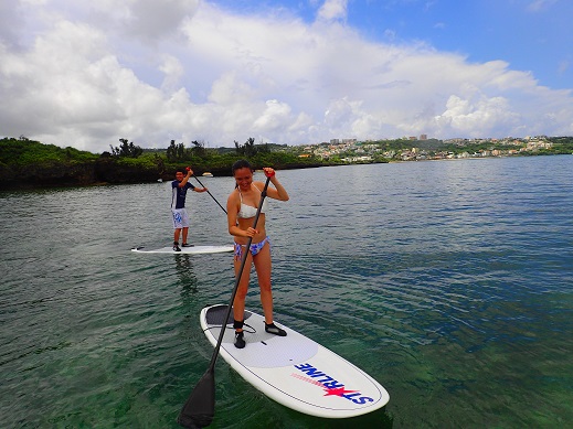 ボードの上から珊瑚や熱帯魚も観察できます、まるで水面を滑ってるような感覚ですよ
