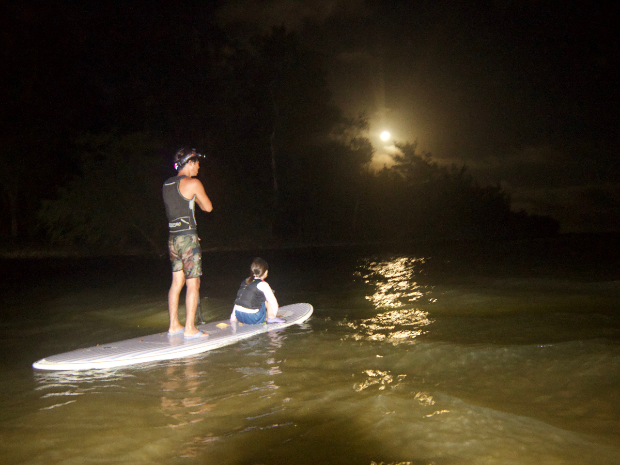 満月はライト要らずかも!?