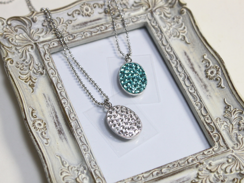 大人っぽいオーバル型も素敵です