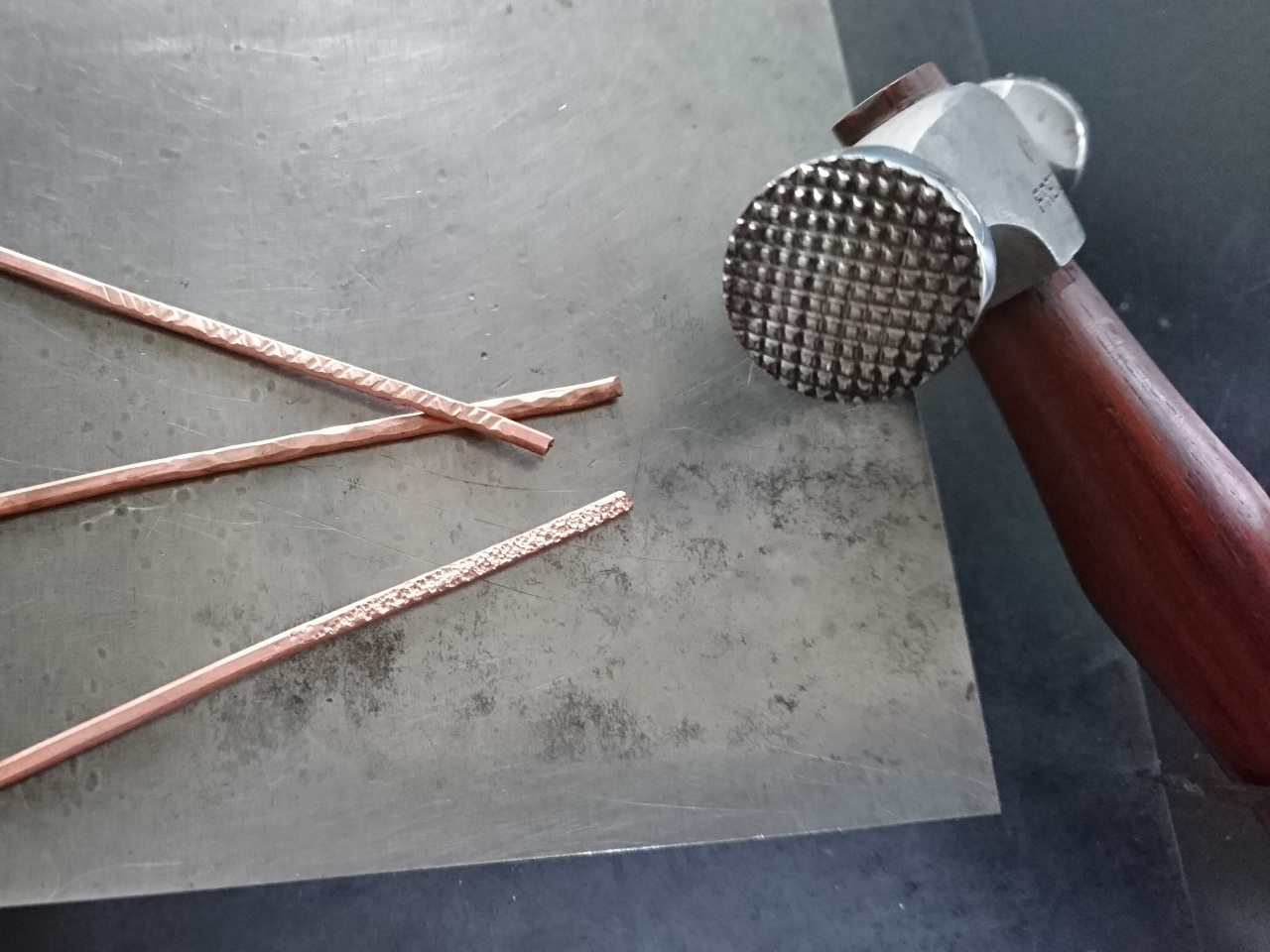 銅でしっかり練習してから制作しますので安心です!