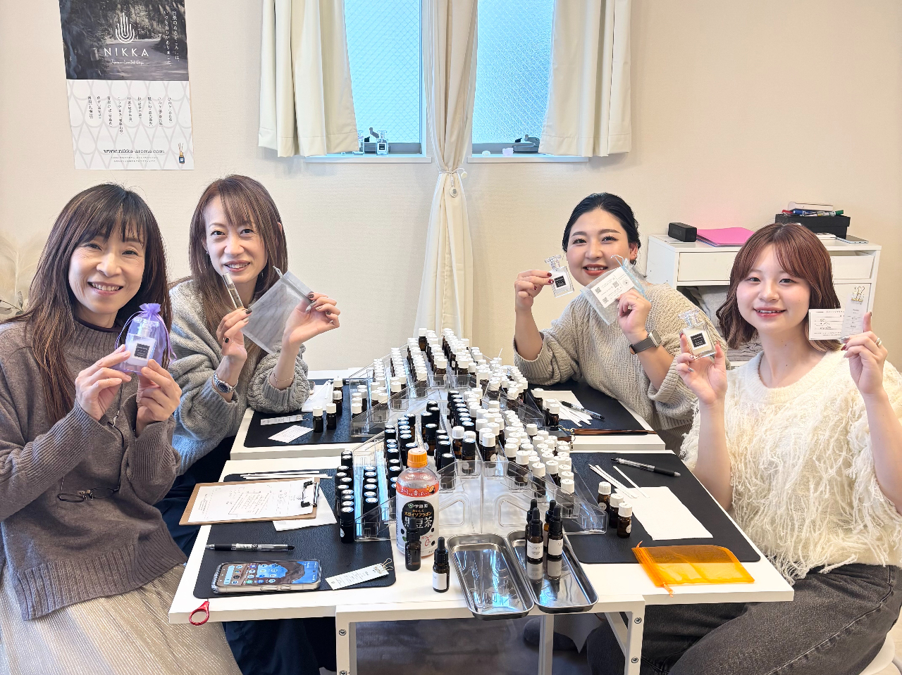 ���q�ό��̂ЂƂɁE�E�E