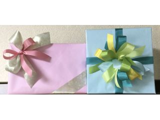 回転包み(デパート包装)とキャラメル包み、2種類の蝶結びを学びます。