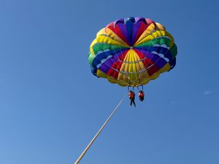 空高く舞いあがれ♪高さ200mの世界を体験しよう!
