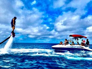 CMなどでおなじみのフライボード!!