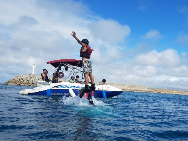 バランスを取りながら海面へ!!