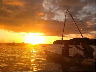 東シナ海に沈む夕日は沖縄の思い出に残る景色です♪