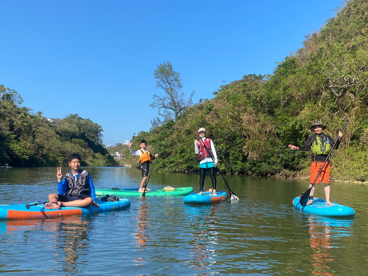 ご家族でリバーSUP体験もいい思い出になります♪