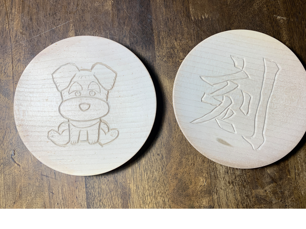 体験者作品例。鎌倉彫のイメージにこだわらず自由に彫刻していただいてます。