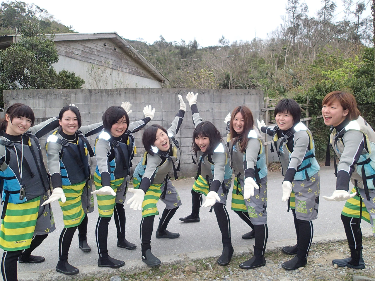 �����o��