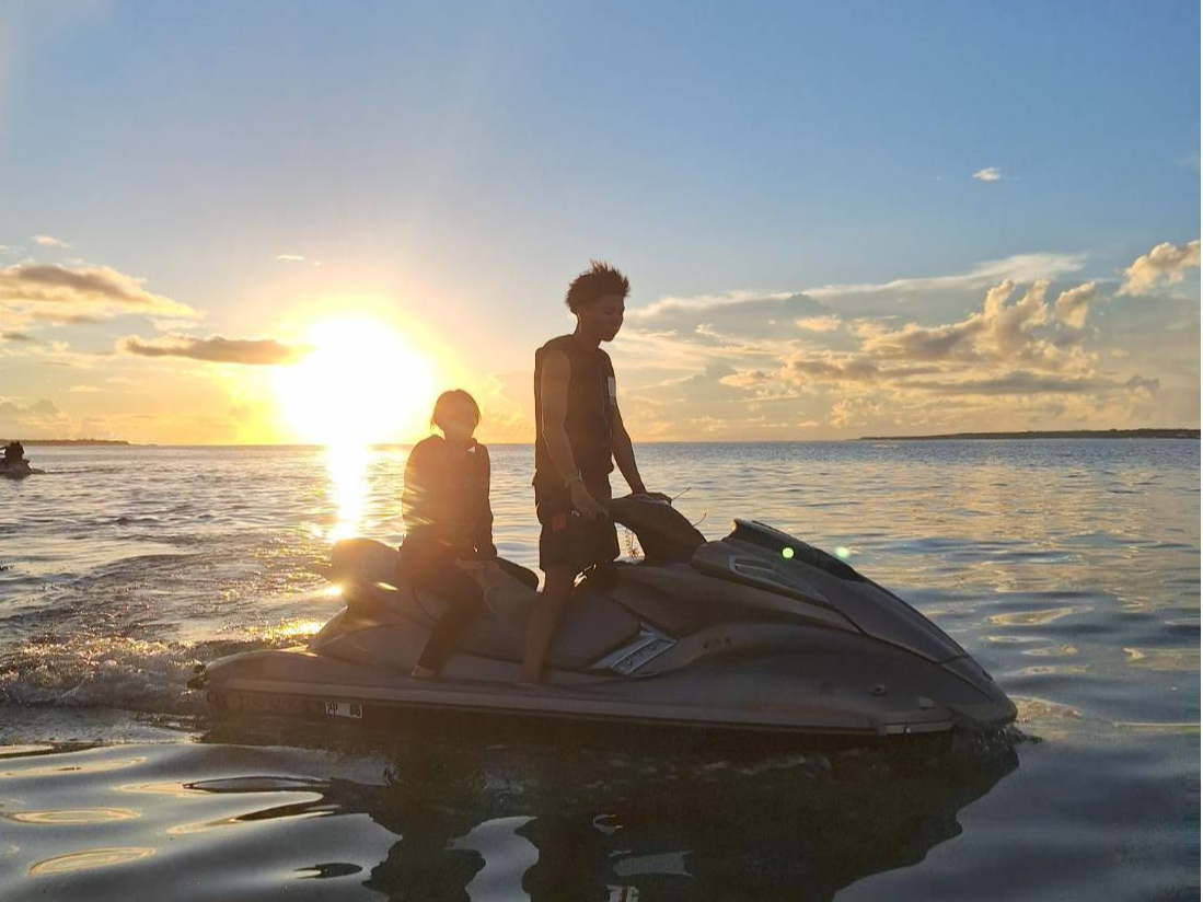 スタッフによる記念撮影(無料)