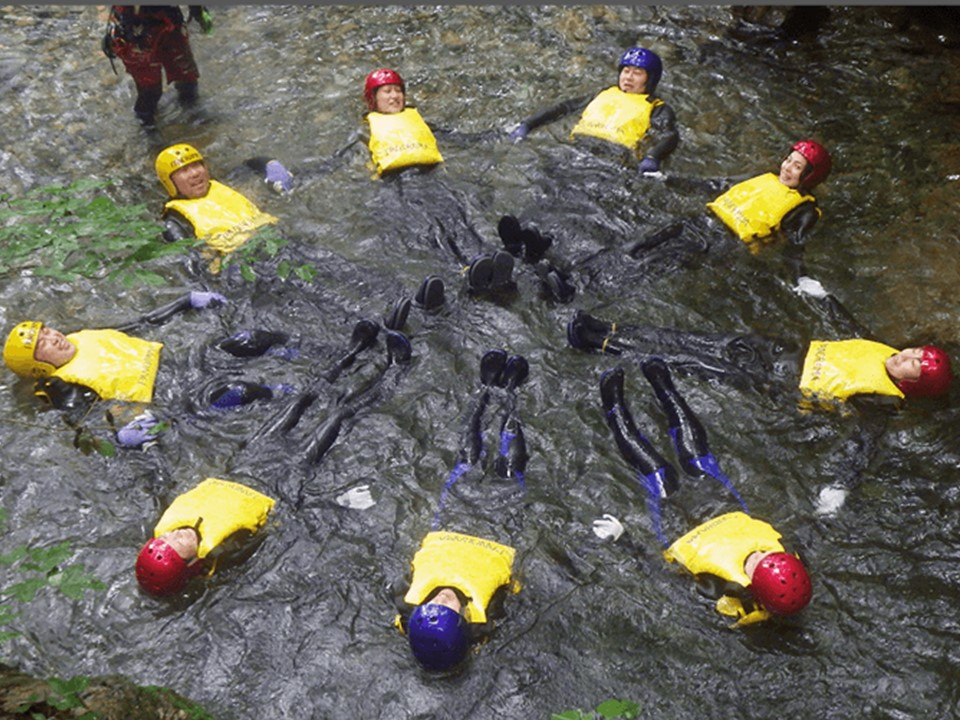 ̌x[X֖߂AcA[J}Beʐ^Ɠ̏fJÂ܂