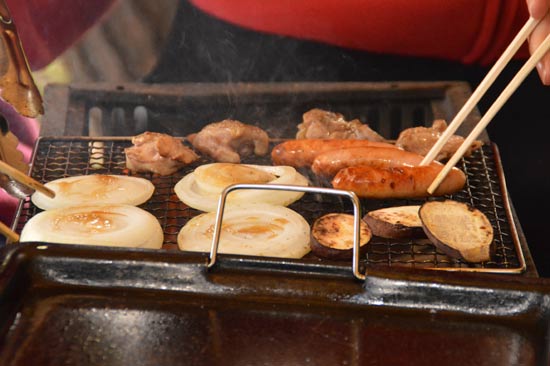 �I�v�V������BBQ�������p�\�I ���O�ɂ��\�񂢂������A���t�e�B���O�Ƌ��ɂP�������y���݂��������i�X�^���_�[�h�R�[�X2,200�~�A�v���~�A���R�[�X3,300�~�j