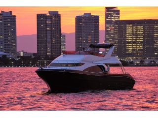 東京港内 ふたりだけのロマンティックな時間を 貸切クルーズ カップルにおすすめ リザーブドクルーズ じゃらん遊び体験