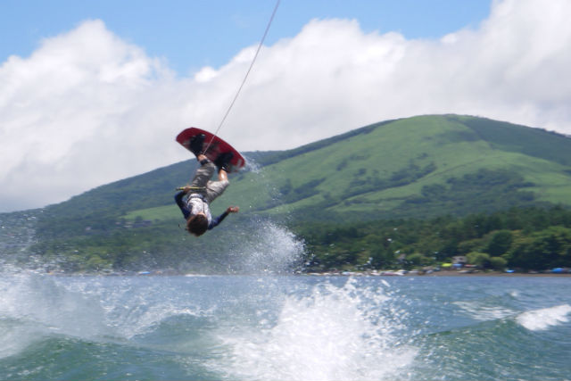 ウェイクボードの第一歩を踏み出そう!