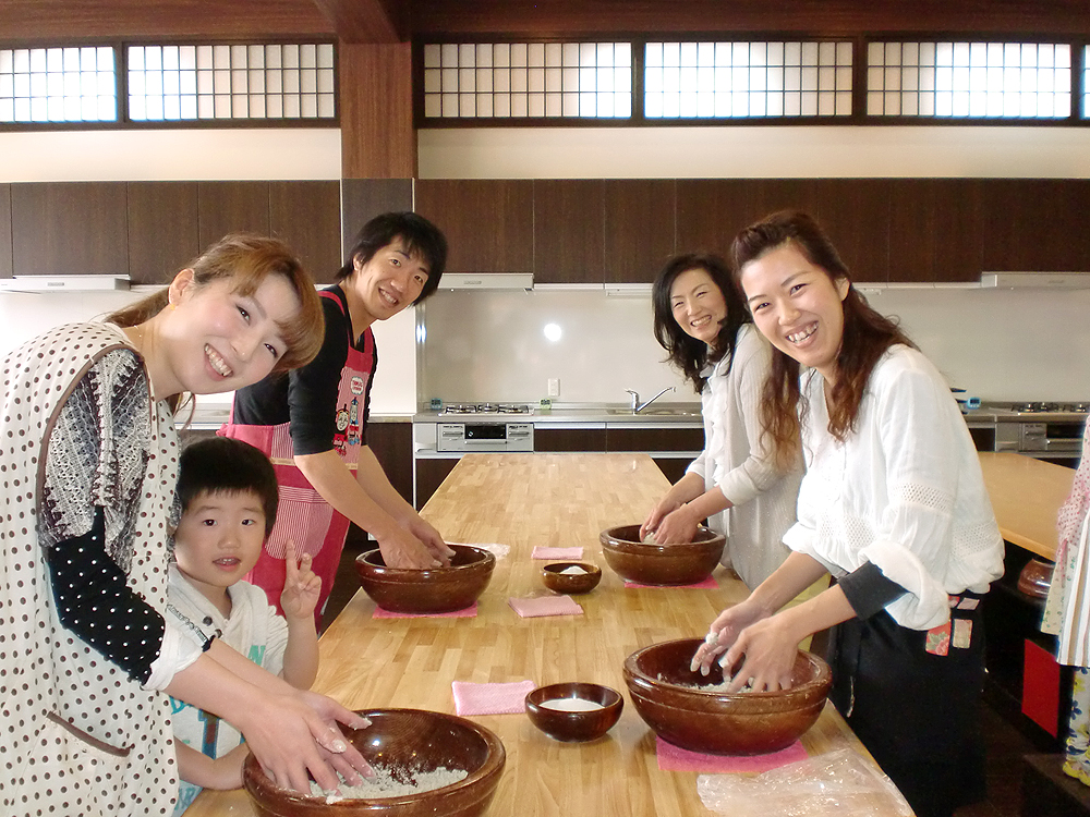 自分で打って、食べる贅沢。越前そば発祥の地でそば打ち体験《午前の部 10：00～...