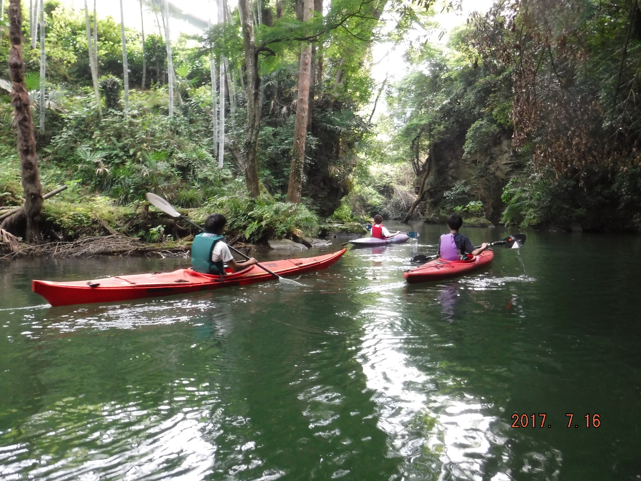 Jk[ɊꂽA艜̋ԂւfI@s{bg^[KvłB