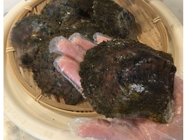 まずは好きな貝をお選びください