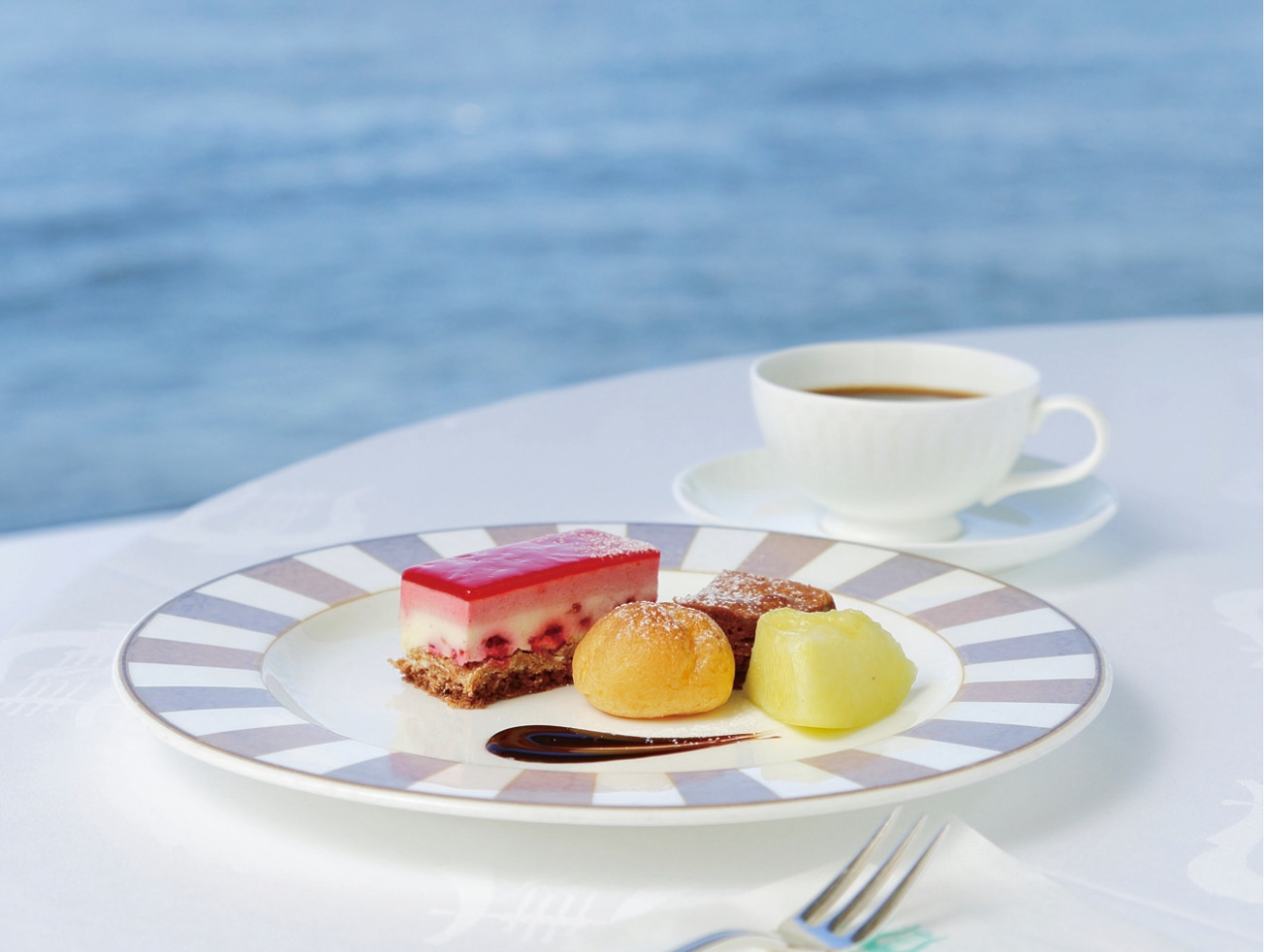 ケーキセットイメージ