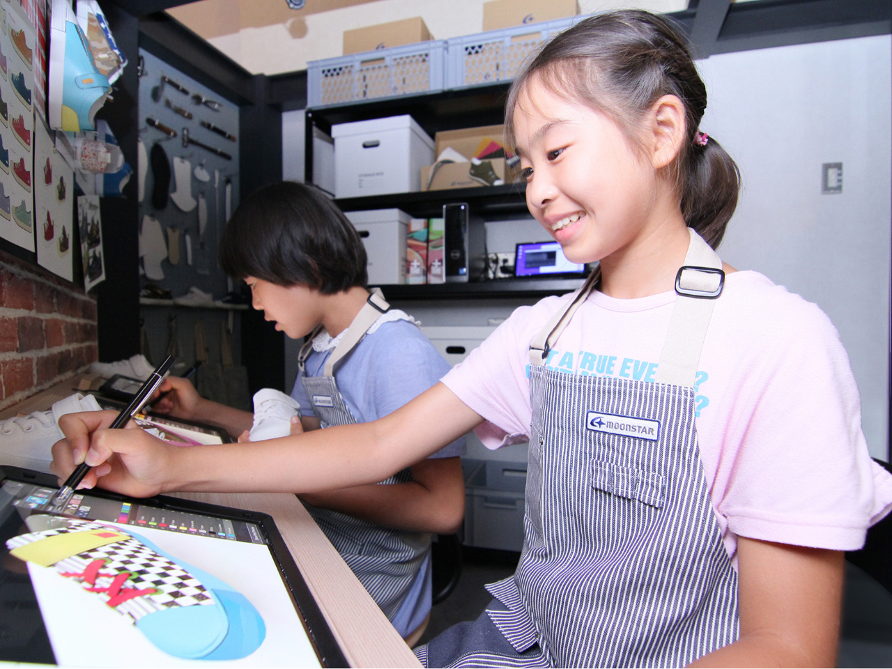 HFiĂC̃p[cgݍ킹ĂłĂ邱ƂȂǂmACfUC悤I