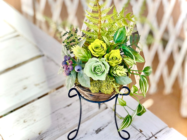 �΂������J���[�őu�₩�Ȉ�ۂ�