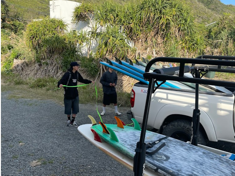 RfBVɍ킹Kazbo}Xe[VÕ|CgɈړ邱Ƃ܂B