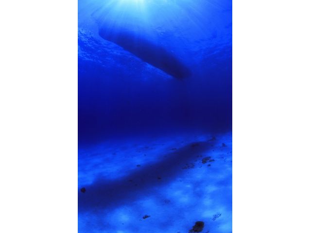 水納島は沖縄本島周辺でトップクラスの透明度を誇ります!