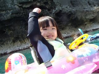 2歳〜60歳以上の方、泳げない方、初心者さんも安心して楽しめる!