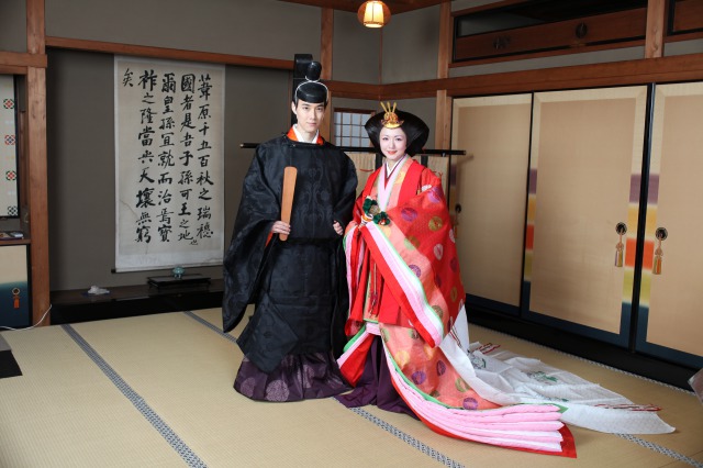 衣冠、おすべらかし