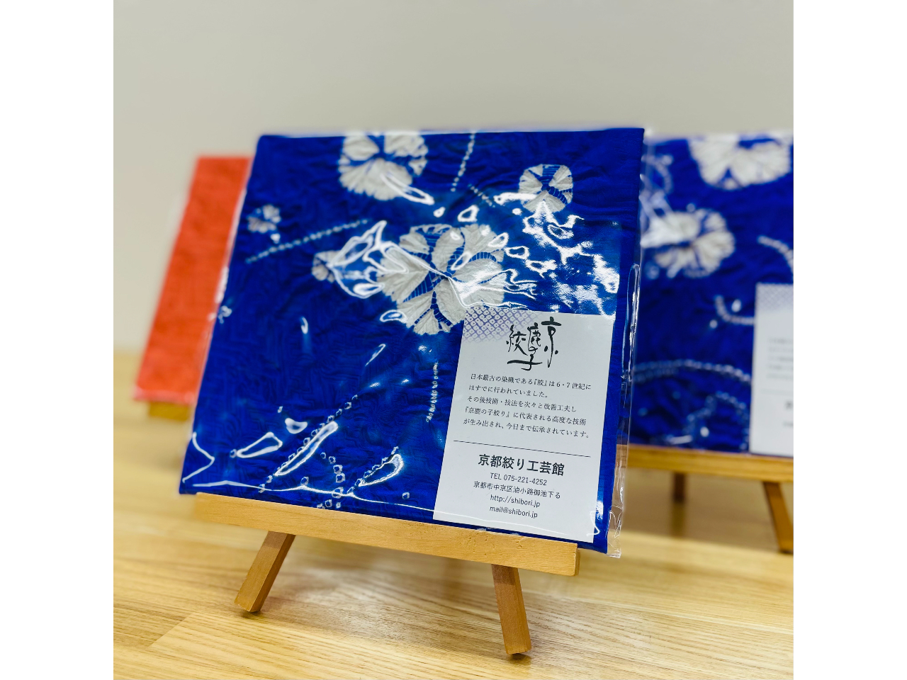 �܂�ł��X�Ŕ̔�����Ă���悤�ȑf�G�ȍ�i���������܂�