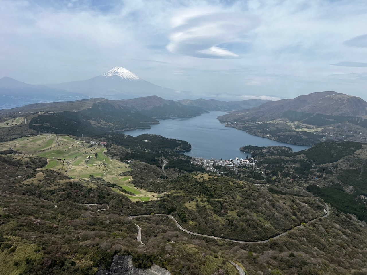 �������m�΂���]�ޕx�m�R�B