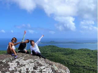 石垣島のジャングルや美しい海、近隣の八重山諸島まで見下ろすことができる大パノラマ!