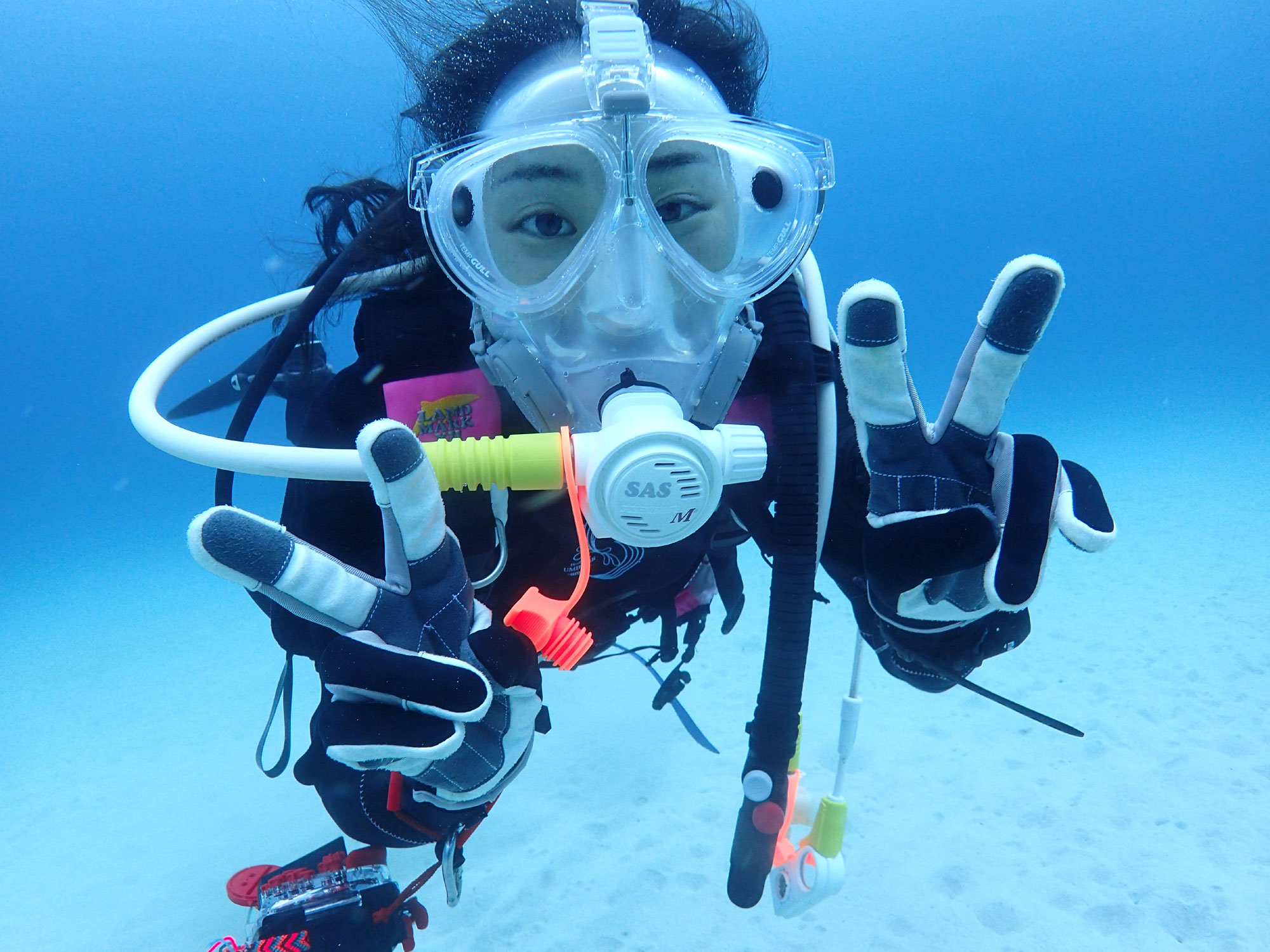 鼻で息が出来、耳抜きもしやす〜い!フルフェイスマスク!