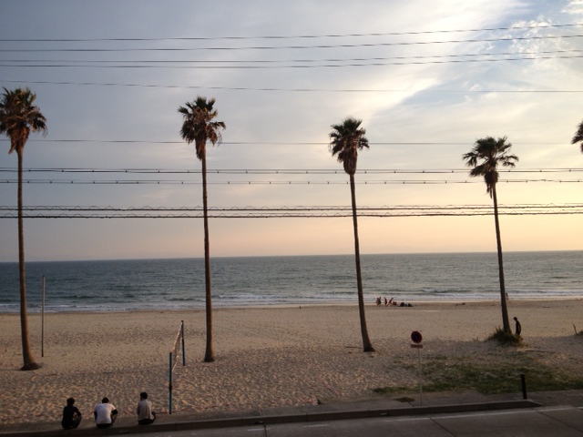 海沿いにたたずみ海風を感じる立地