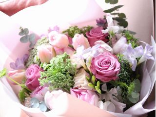 ラウンド型の花束