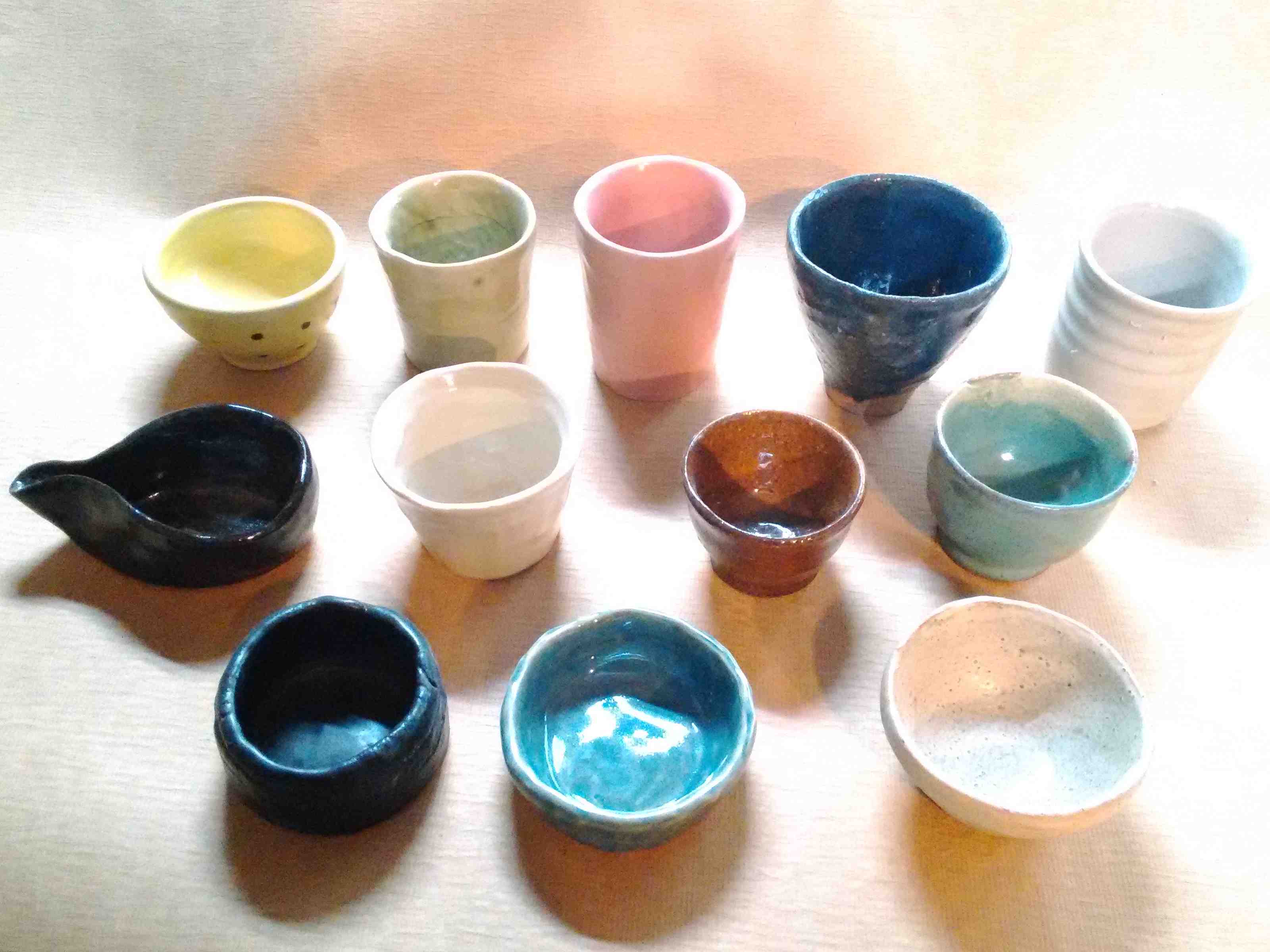 工房風和里陶芸体験で作れる陶芸作品の色サンプルです。