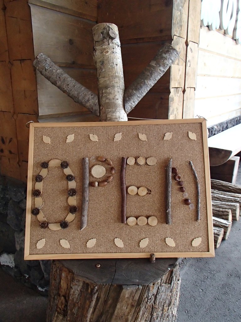 ʏ́uOPENv݂Ȃo}Ă܂