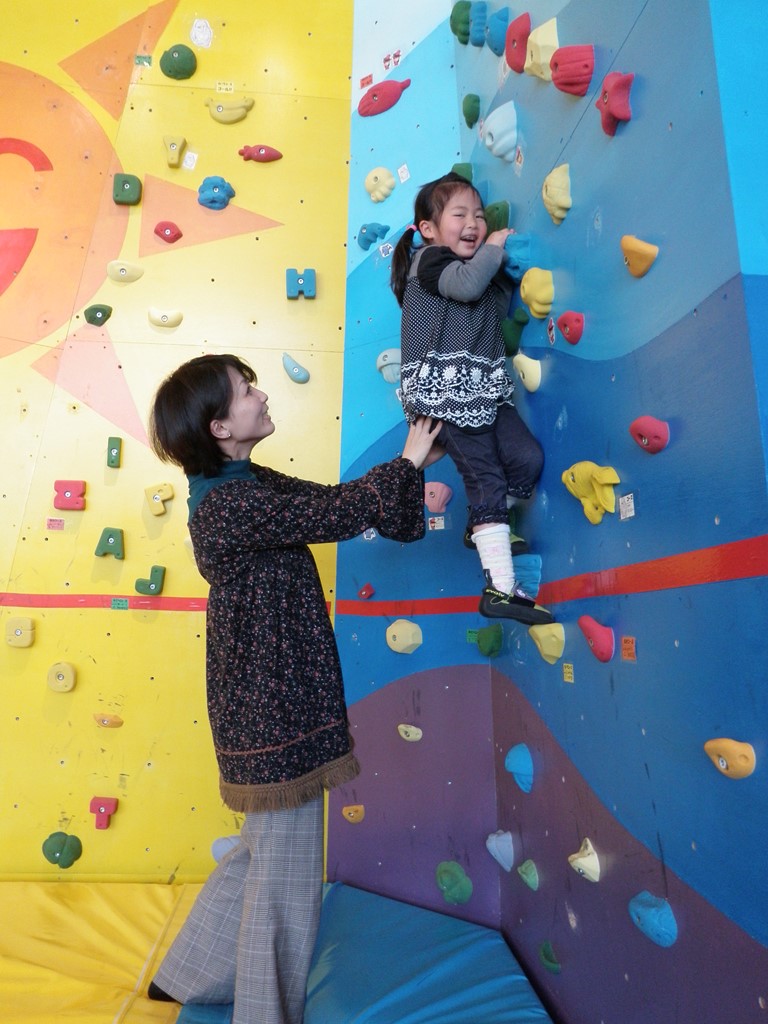 ŏ͕|ēoȂȂqlAی҂̃̕T|[głǂǂ񎩐Mēo悤ɂȂ܂B