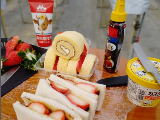 持ち込み自由！園内でオリジナルスイーツを作る方もいらっしゃいます！